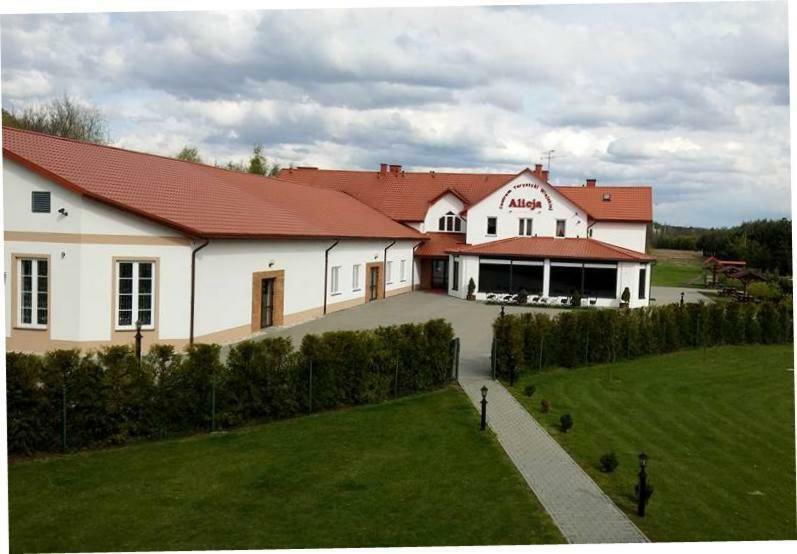 Centrum Turystyki Wiejskiej Alicja Ksiezpol Экстерьер фото